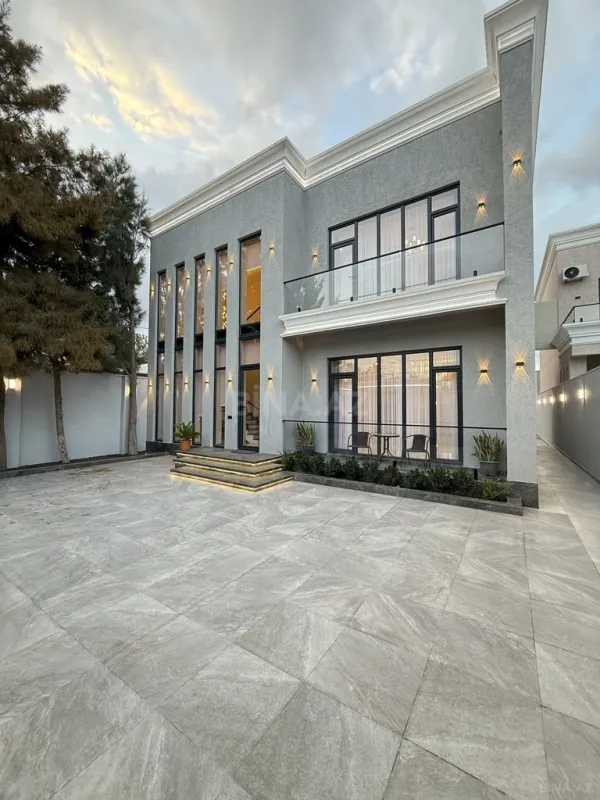 Satılır 4 otaqlı həyət evi 200 m²