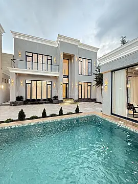 Satılır 4 otaqlı həyət evi 200 m²