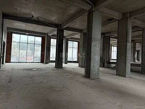 Satılır obyekt 220 m²
