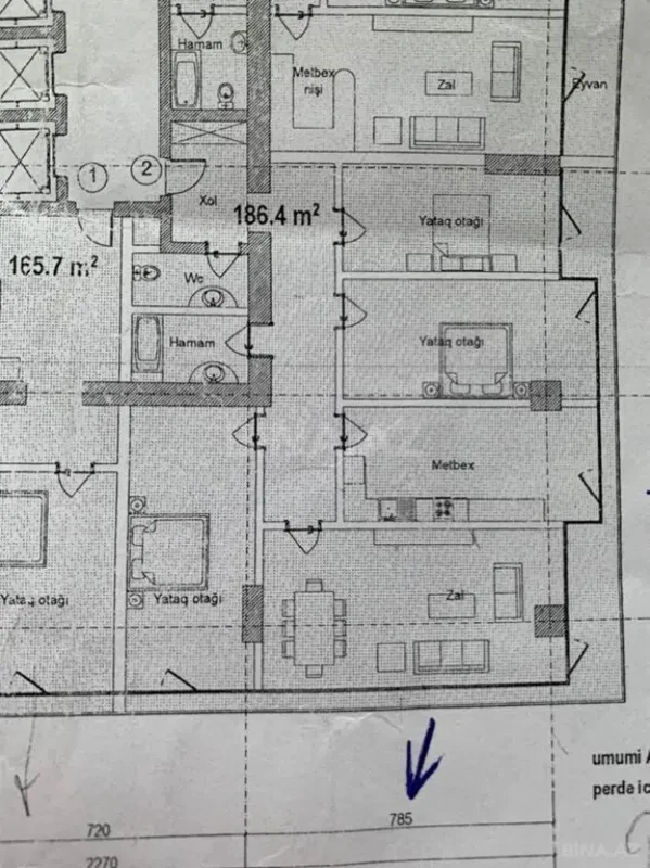 Satılır 4 otaqlı mənzil 186 m²