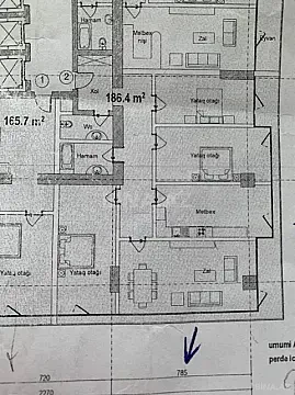 Satılır 4 otaqlı mənzil 186 m²