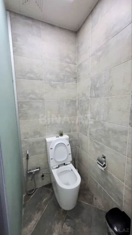 Satılır 4 otaqlı mənzil 150 m²