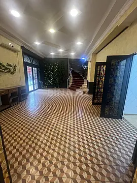 Kirayə verilir obyekt 700 m²