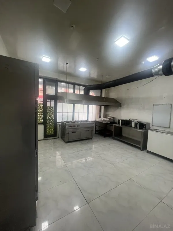 Kirayə verilir obyekt 700 m²