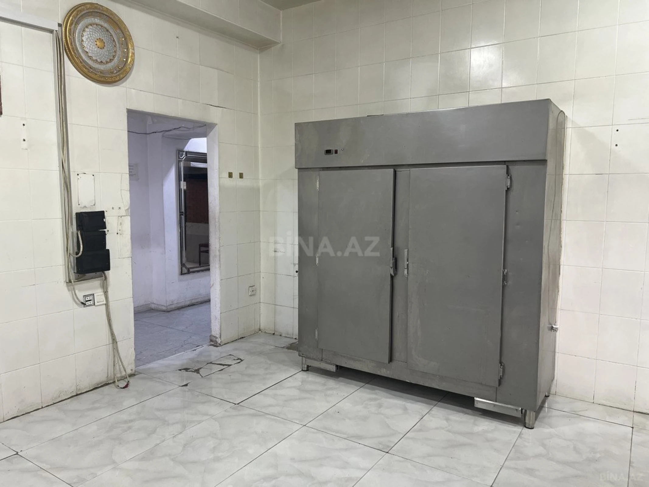 Kirayə verilir obyekt 700 m²