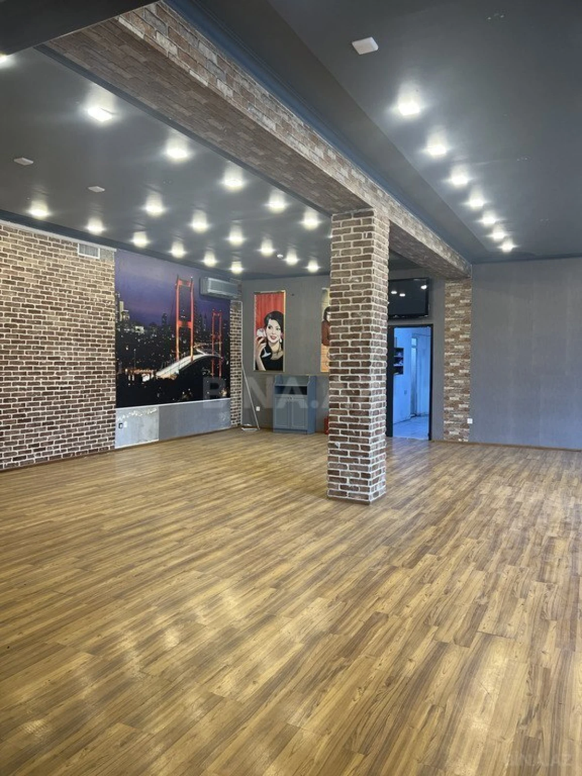 Kirayə verilir obyekt 700 m²