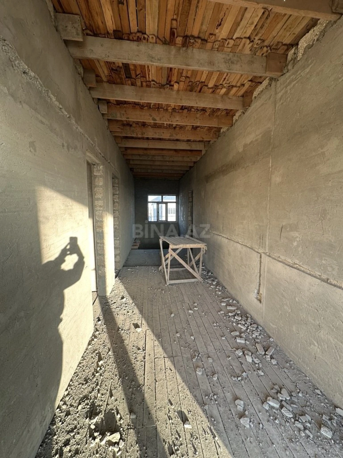 Satılır 6 otaqlı həyət evi 220 m²