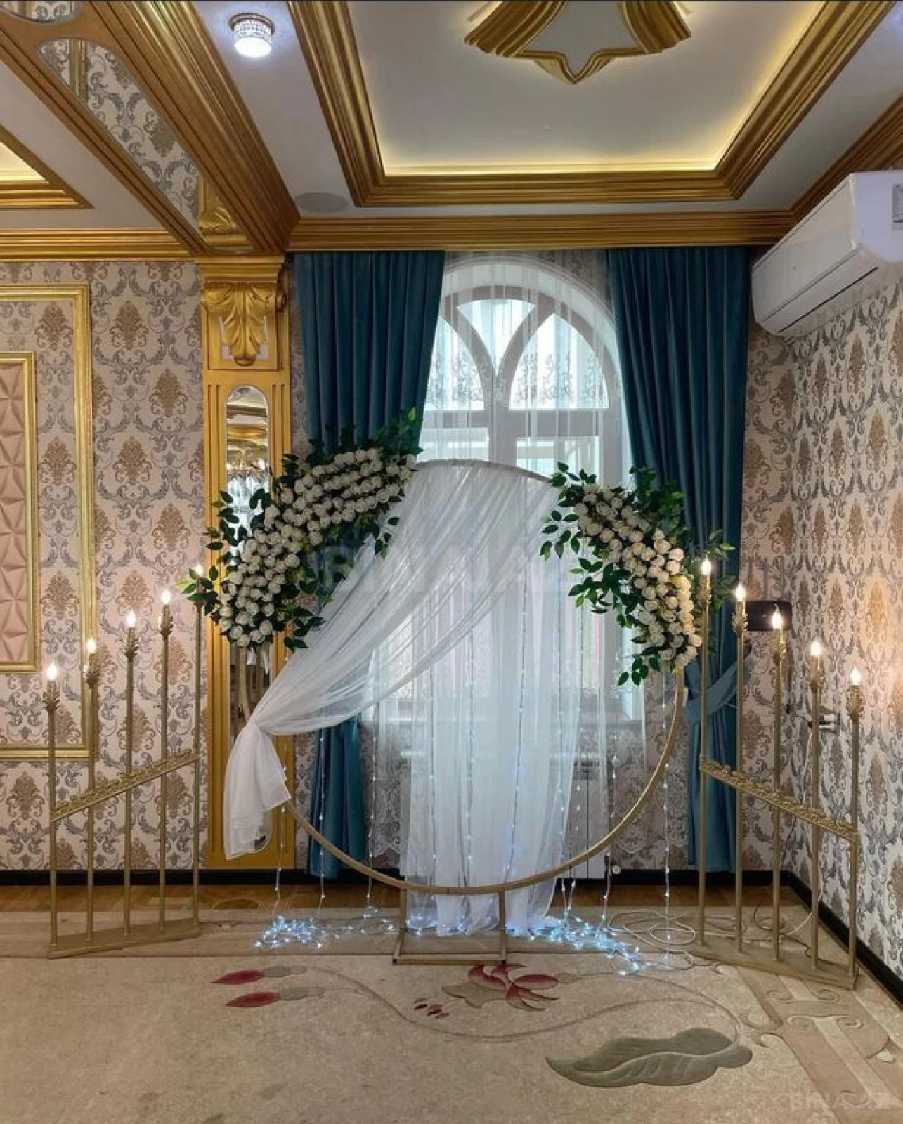 Satılır obyekt 1100 m²