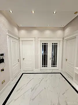 Satılır 4 otaqlı mənzil 190 m²