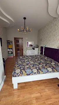 Satılır 3 otaqlı mənzil 135 m²