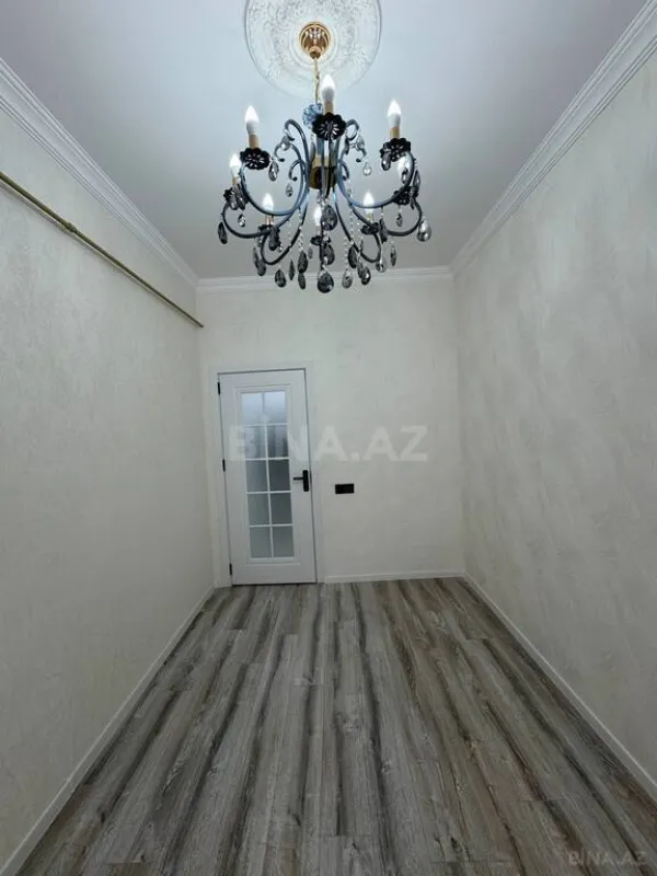 Satılır 2 otaqlı mənzil 56 m²