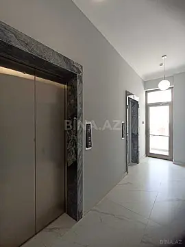 Satılır 5 otaqlı mənzil 290 m²
