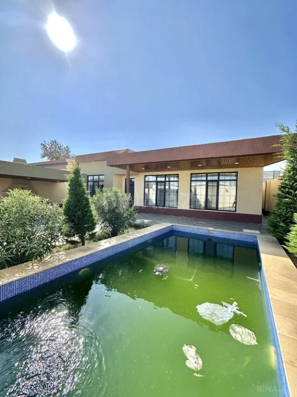 Satılır 4 otaqlı həyət evi 150 m²