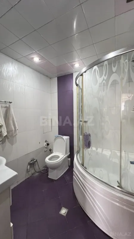 Satılır 3 otaqlı mənzil 108 m²