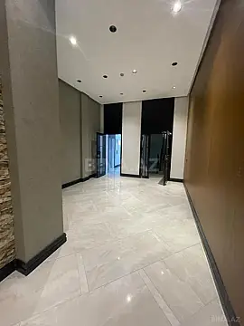Satılır 3 otaqlı mənzil 127 m²