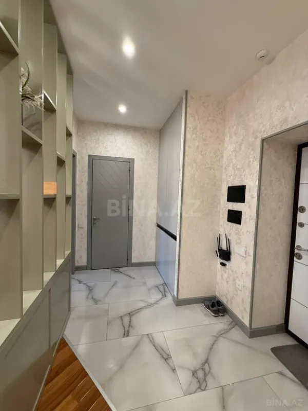 Satılır 3 otaqlı mənzil 96 m²