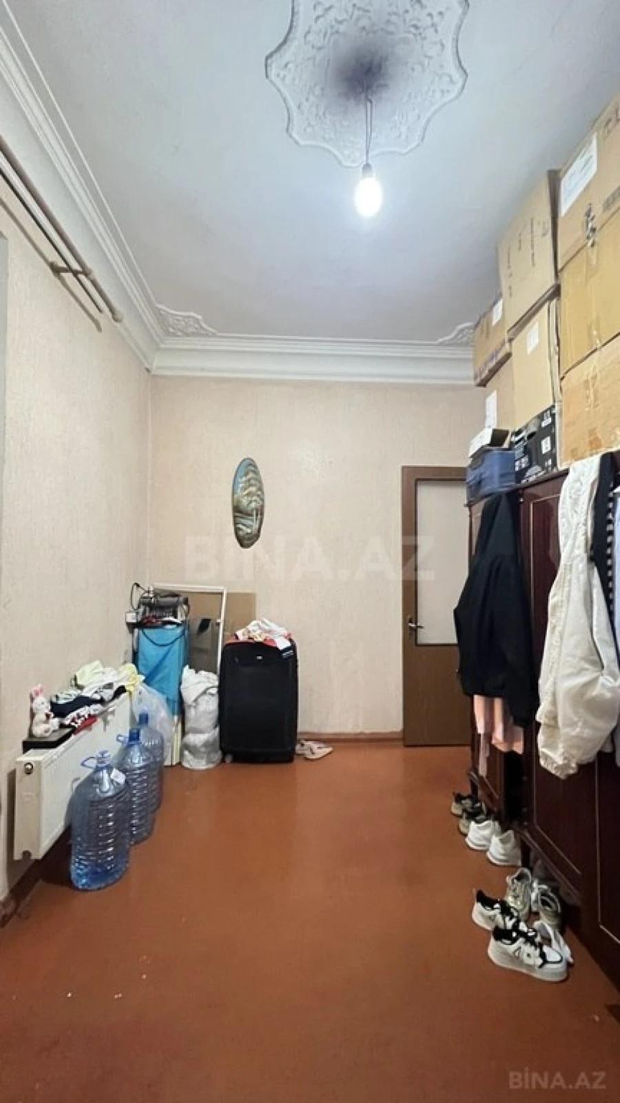 Satılır 4 otaqlı mənzil 120 m²