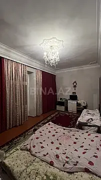 Satılır 4 otaqlı mənzil 120 m²
