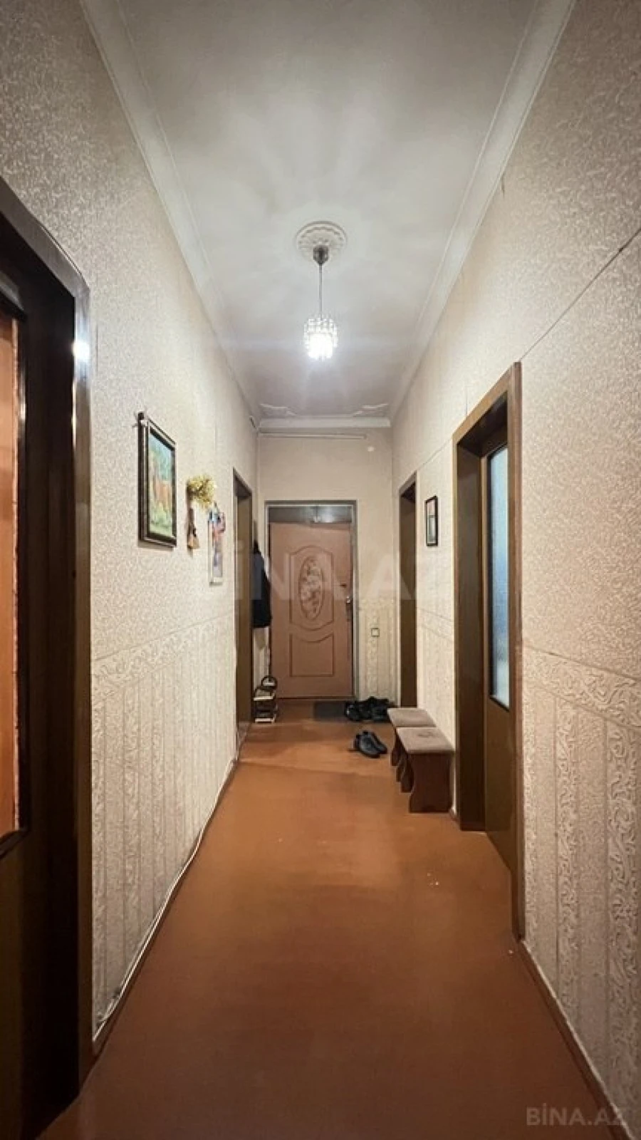 Satılır 4 otaqlı mənzil 120 m²