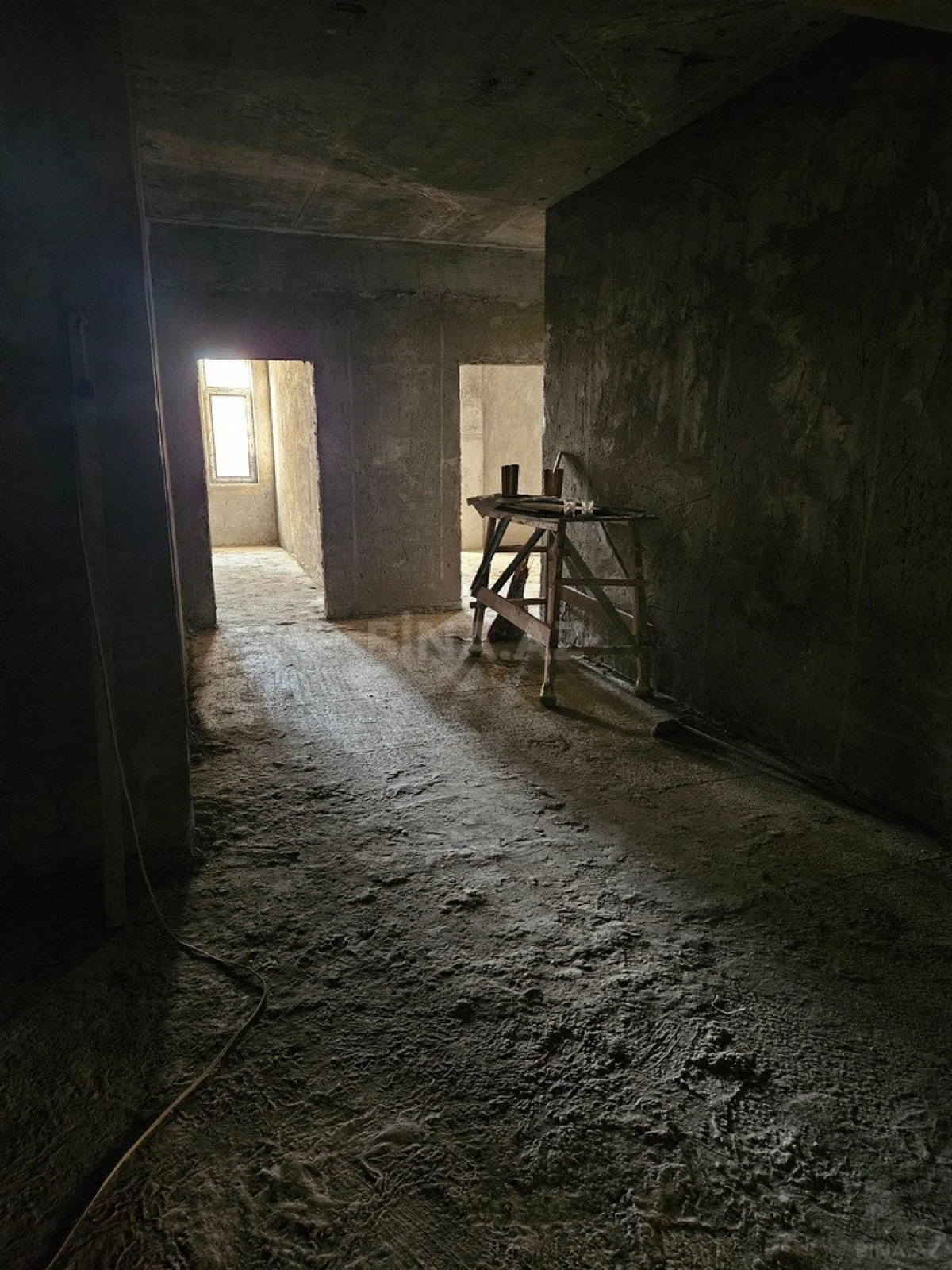 Satılır 3 otaqlı mənzil 125 m²