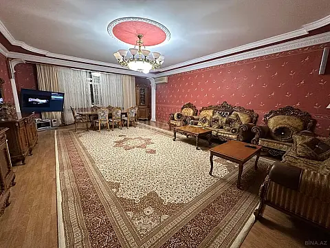 Satılır 7 otaqlı mənzil 350 m² — Bakı, Nizami 7 otaq 350.00 m²