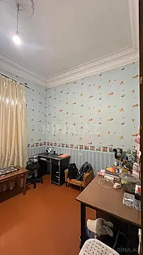 Satılır 4 otaqlı mənzil 120 m²