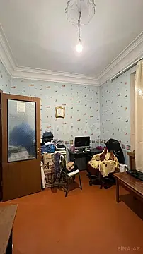 Satılır 4 otaqlı mənzil 120 m²