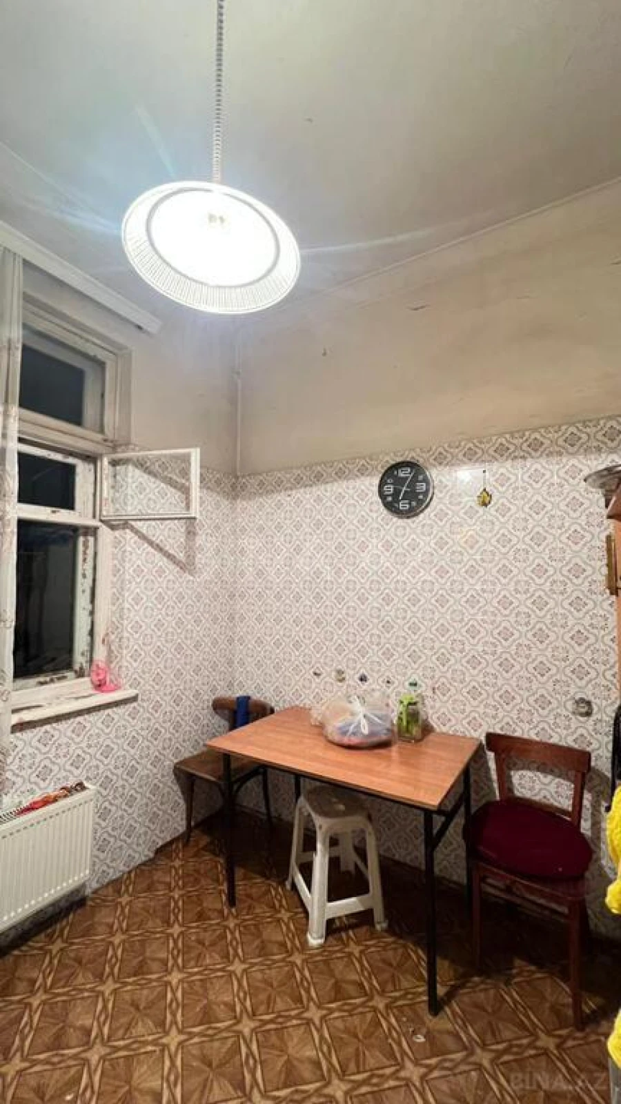 Satılır 4 otaqlı mənzil 120 m²