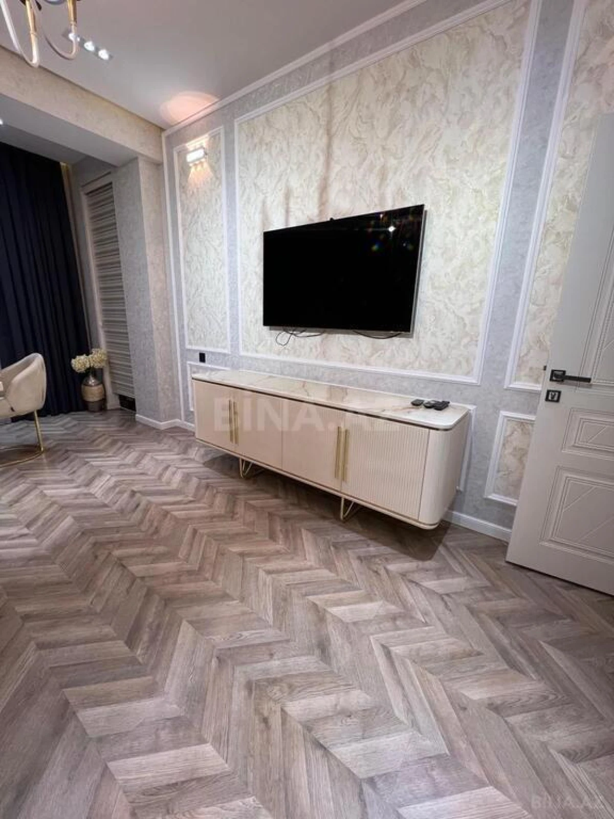 Satılır 2 otaqlı mənzil 60 m²