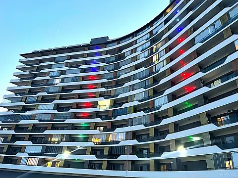 Satılır 2 otaqlı mənzil 75 m²