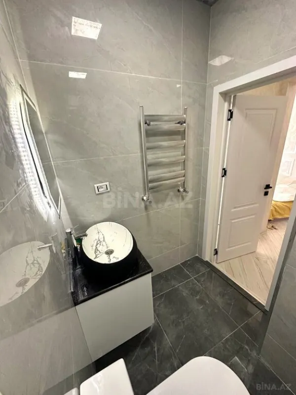 Satılır 2 otaqlı mənzil 75 m²