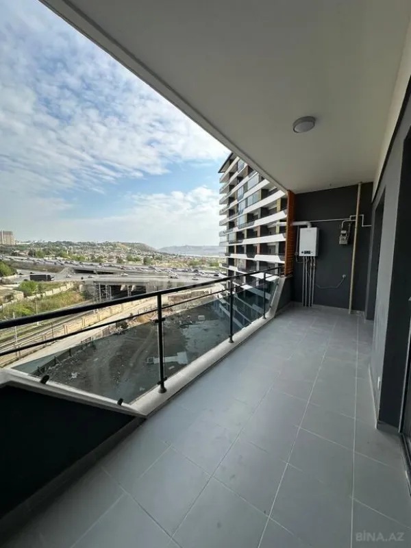 Satılır 2 otaqlı mənzil 75 m²
