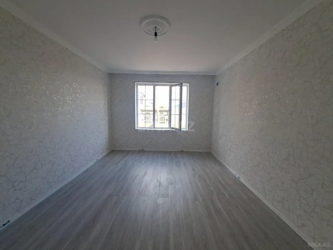 Satılır 4 otaqlı həyət evi 125 m²