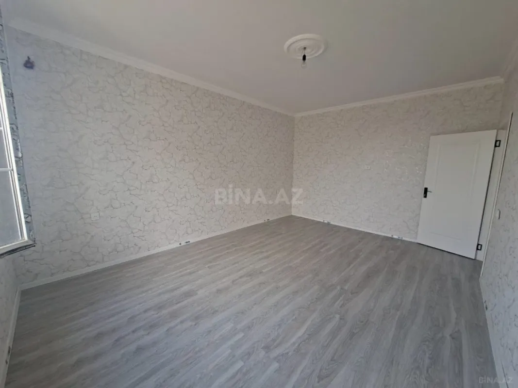 Satılır 4 otaqlı həyət evi 125 m²
