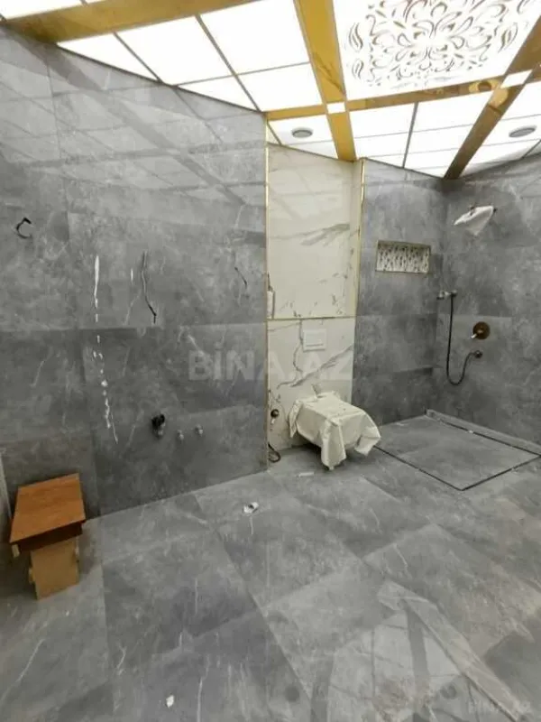 Satılır 3 otaqlı mənzil 155 m²