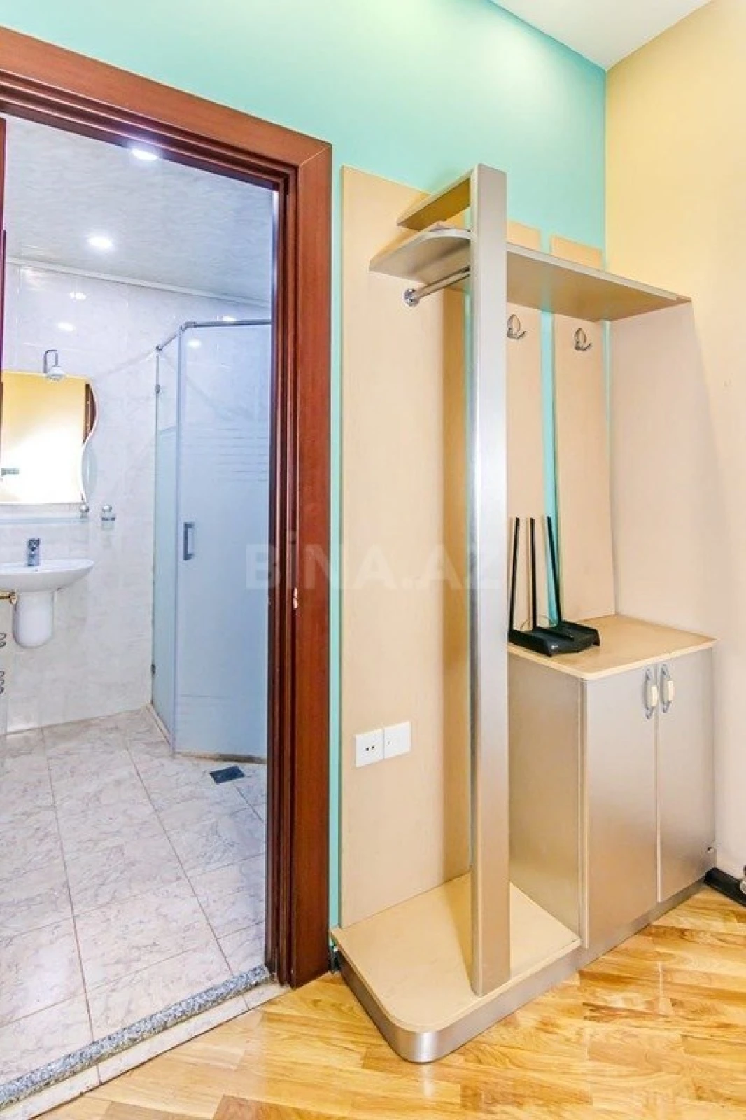 Kirayə verilir 3 otaqlı mənzil 120 m²