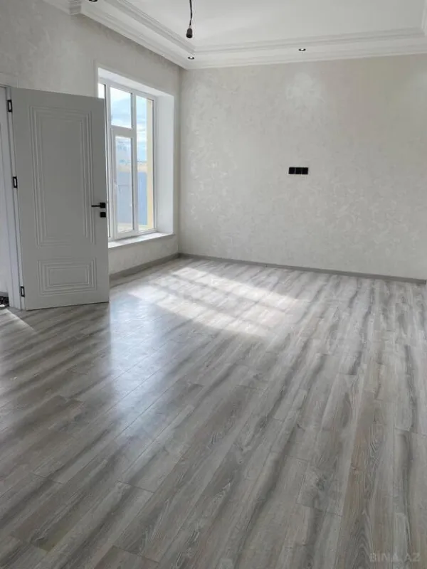 Satılır 4 otaqlı həyət evi 160 m²