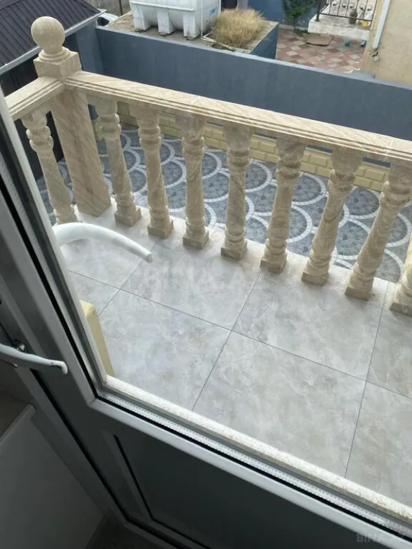 Satılır 4 otaqlı həyət evi 160 m²