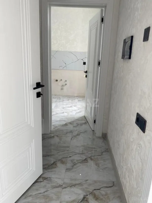 Satılır 4 otaqlı həyət evi 160 m²