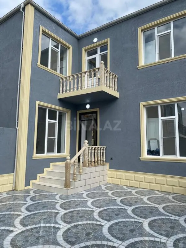 Satılır 4 otaqlı həyət evi 160 m²