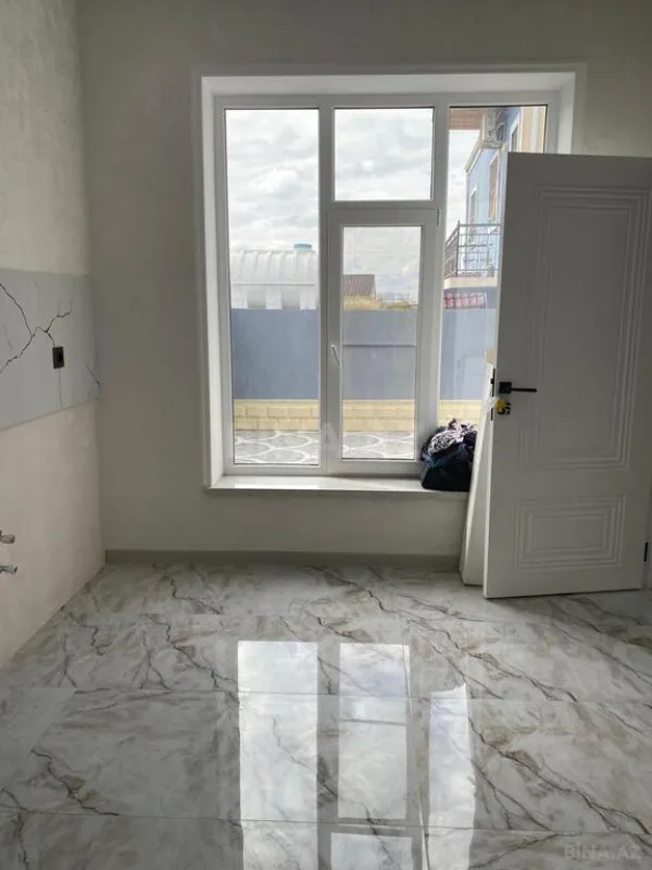 Satılır 4 otaqlı həyət evi 160 m²