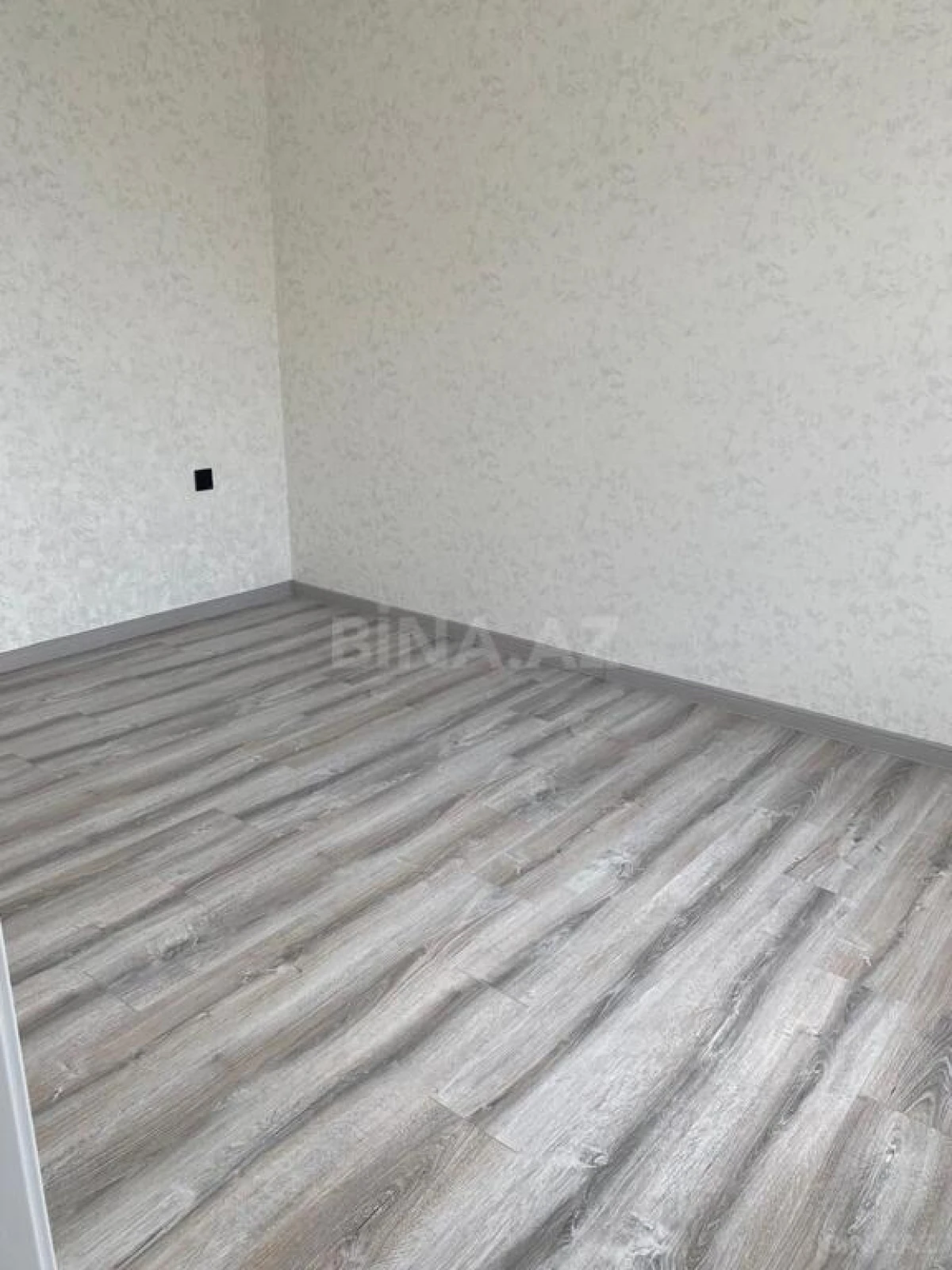 Satılır 4 otaqlı həyət evi 160 m²