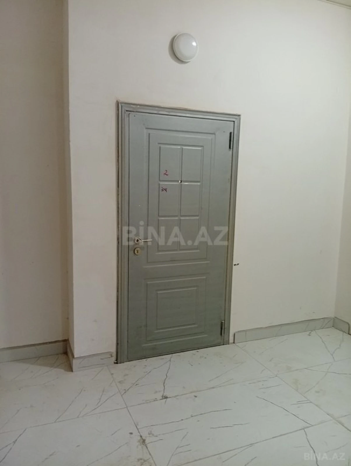 Satılır 2 otaqlı mənzil 65 m²