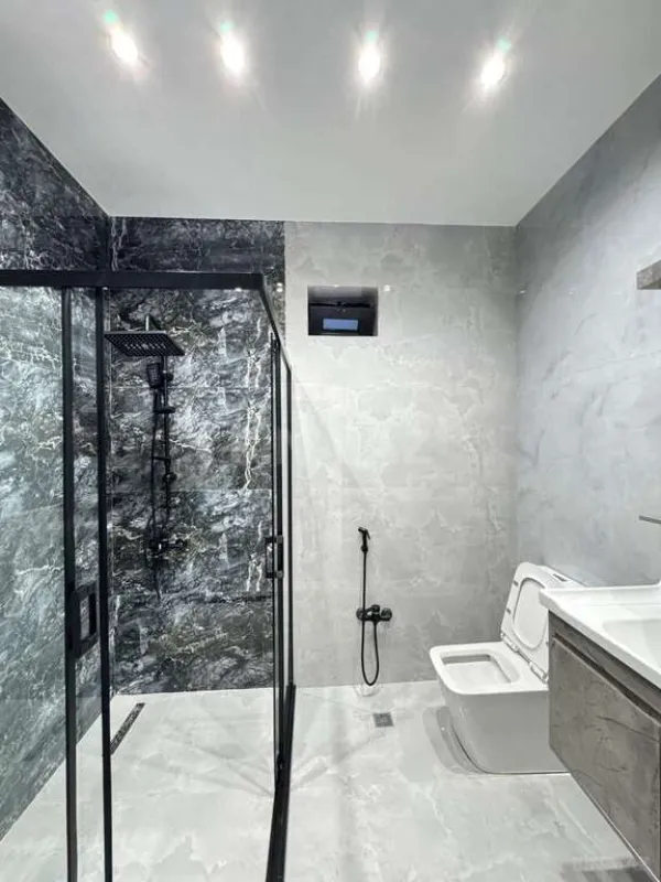 Satılır 5 otaqlı həyət evi 200 m²