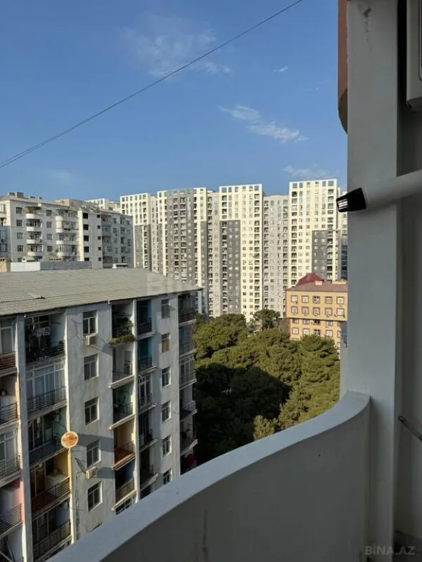 Satılır 3 otaqlı mənzil 120 m²