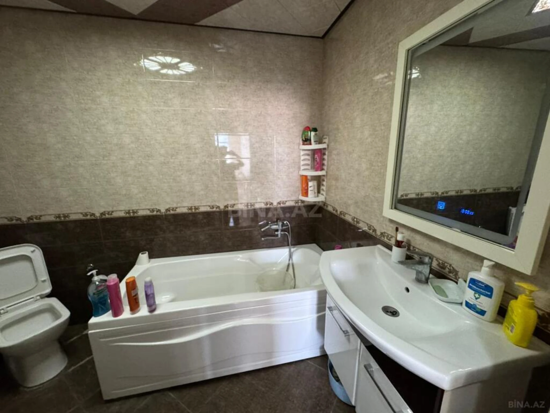 Satılır 3 otaqlı mənzil 120 m²