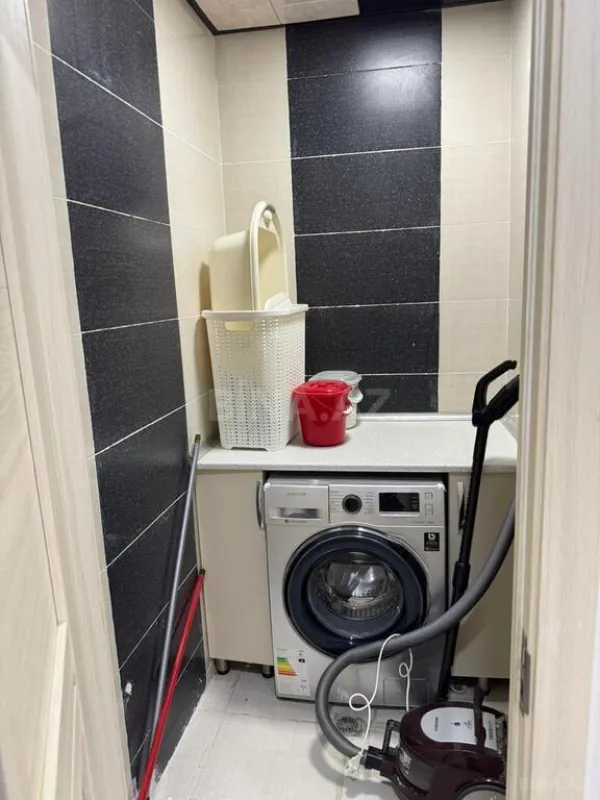 Satılır 3 otaqlı mənzil 120 m²