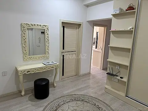 Satılır 3 otaqlı mənzil 120 m²