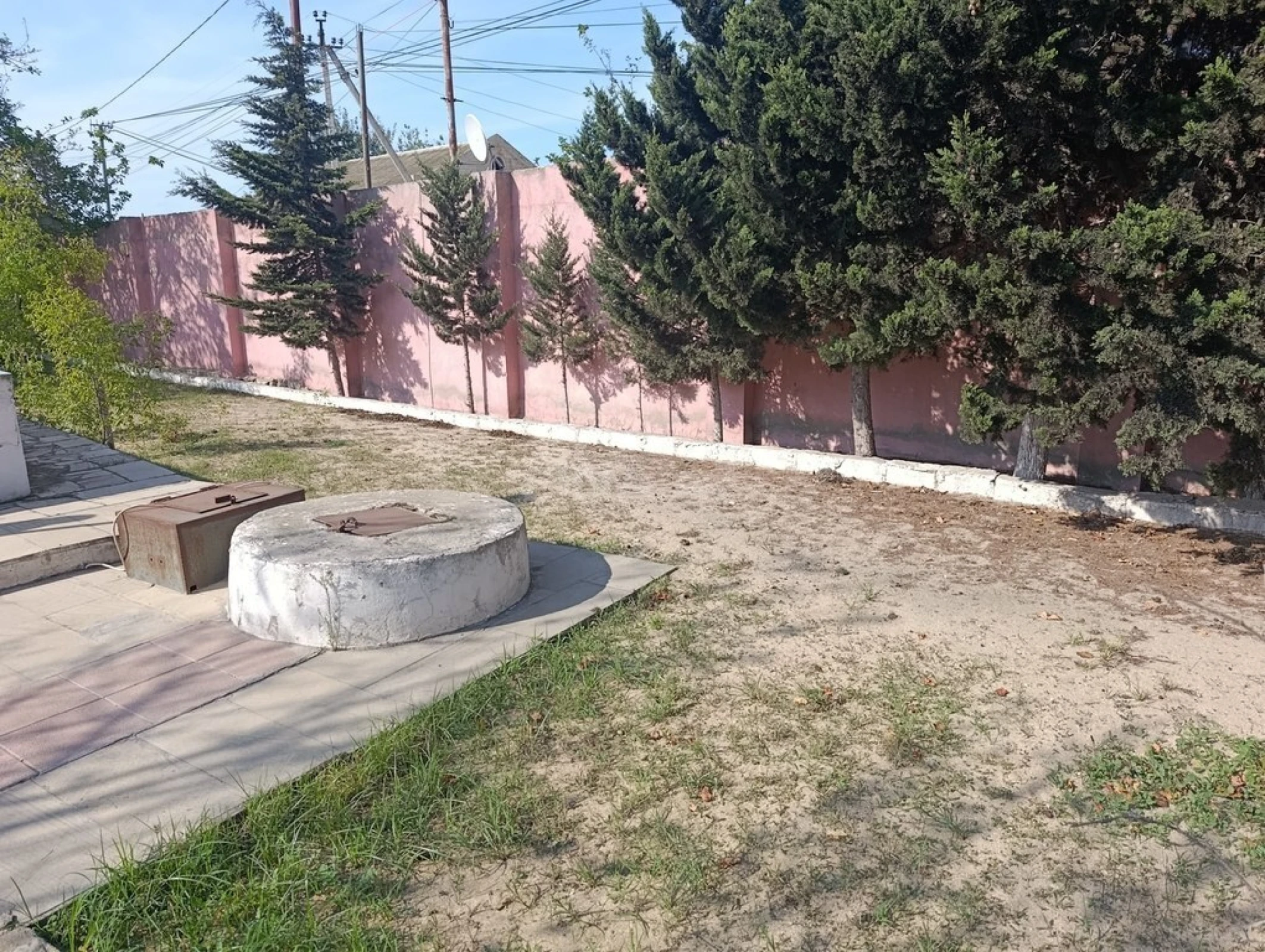 Satılır 6 otaqlı həyət evi 250 m²