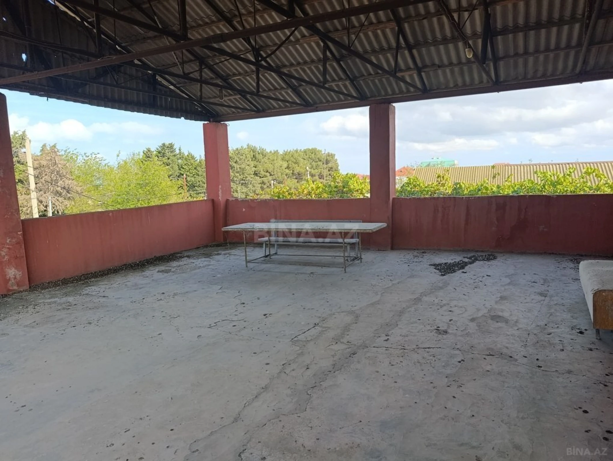 Satılır 6 otaqlı həyət evi 250 m²